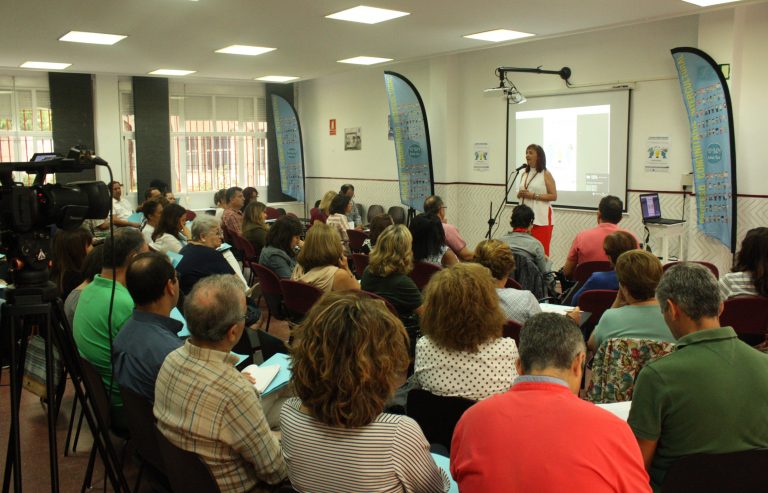 Más de cincuenta profesionales participan en el XII Espacio Técnico de Relación de la Zona Sur de Jerez