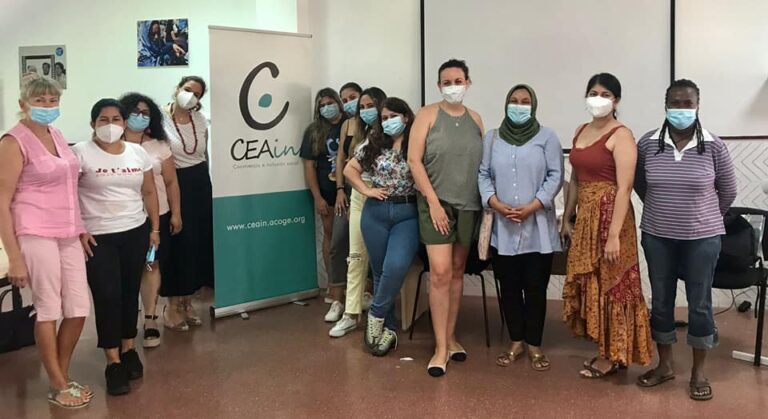 Formación de dinamizadoras comunitarias en prevención de violencia de género