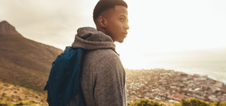 La reforma del reglamento de extranjería que mejorará la vida de la juventud migrante